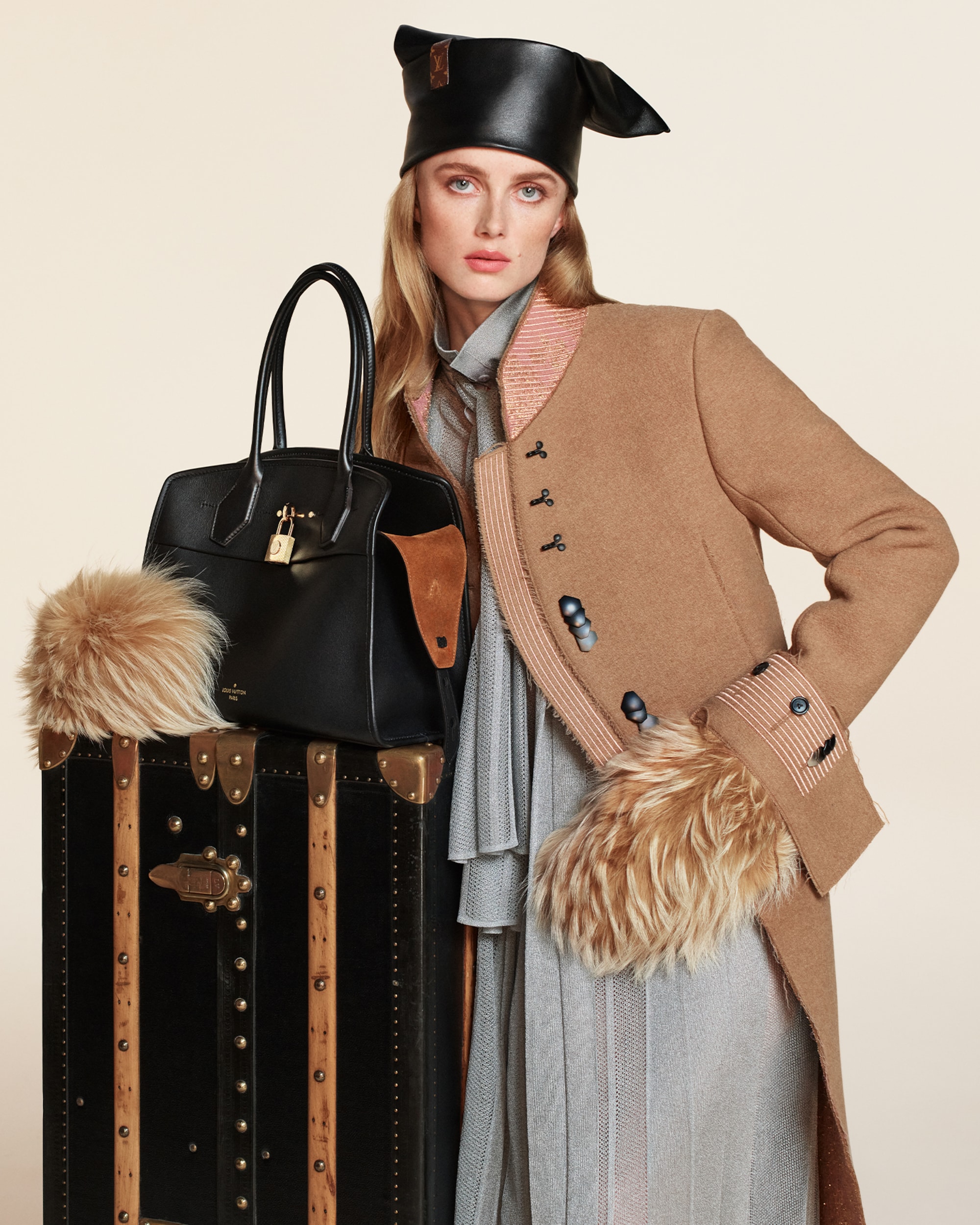 2024年 louis vuitton ナイトグリッターモノグラムニットスカート 中古・古着通販】LOUIS VUITTON (ルイ ヴィトン) モノグラム