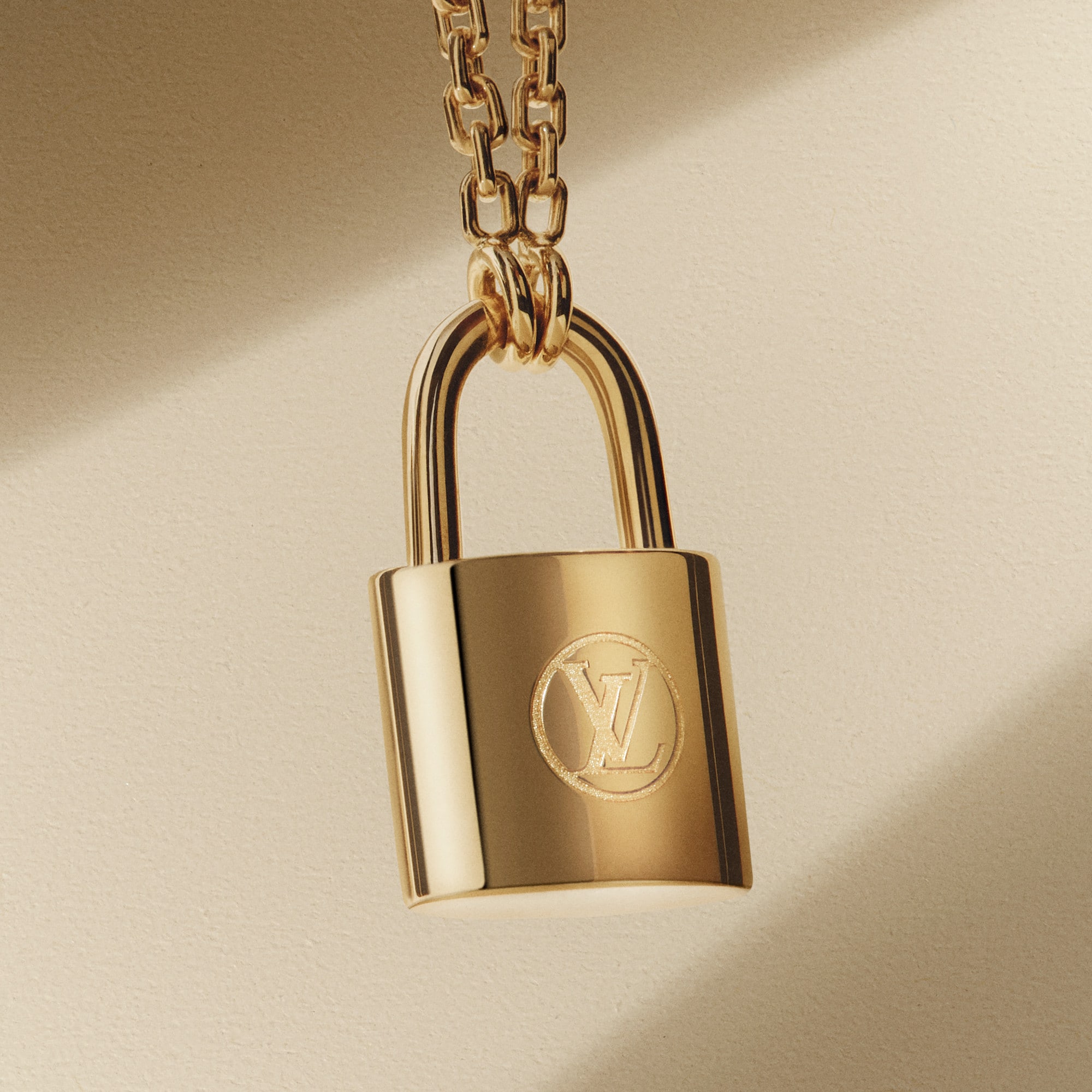 Silver Lockit | LOUIS VUITTON