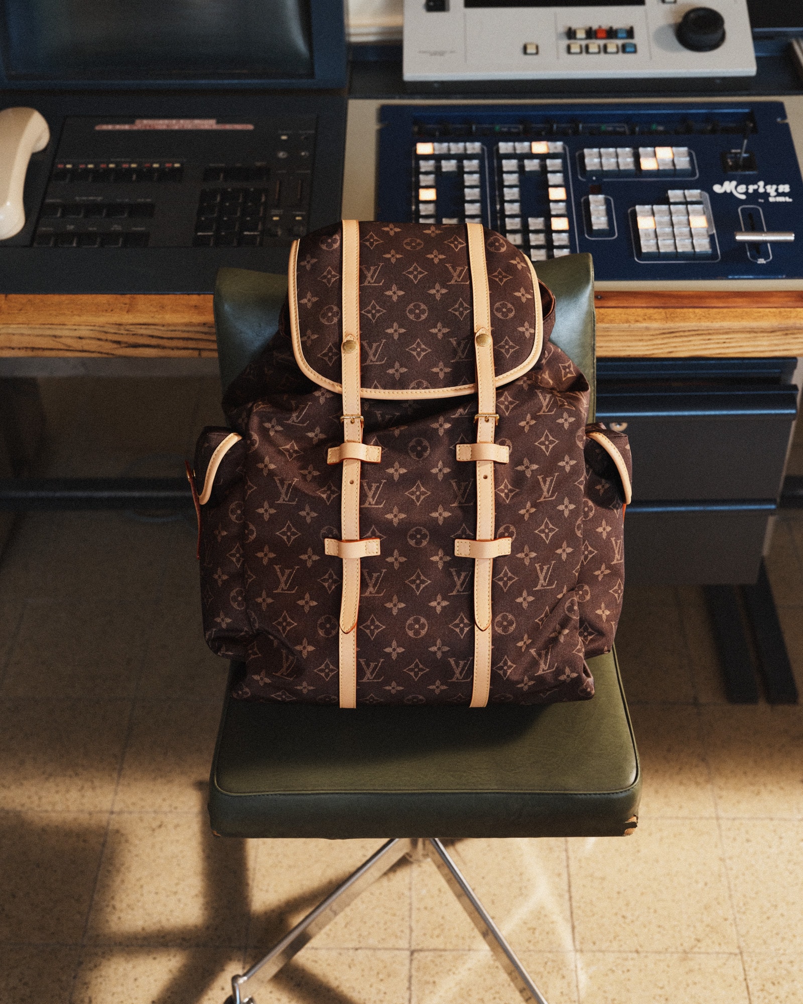 Brown Backpacks Men Bags | LOUIS VUITTON