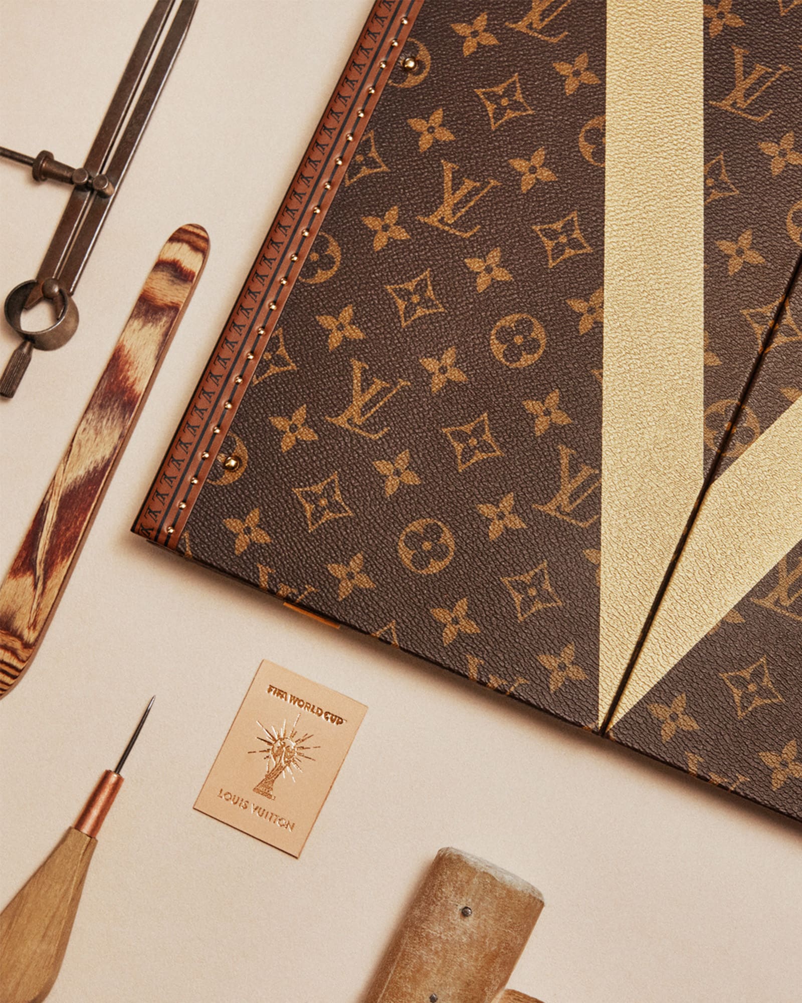 Louis Vuitton and FIFA World Cup™ | LOUIS VUITTON