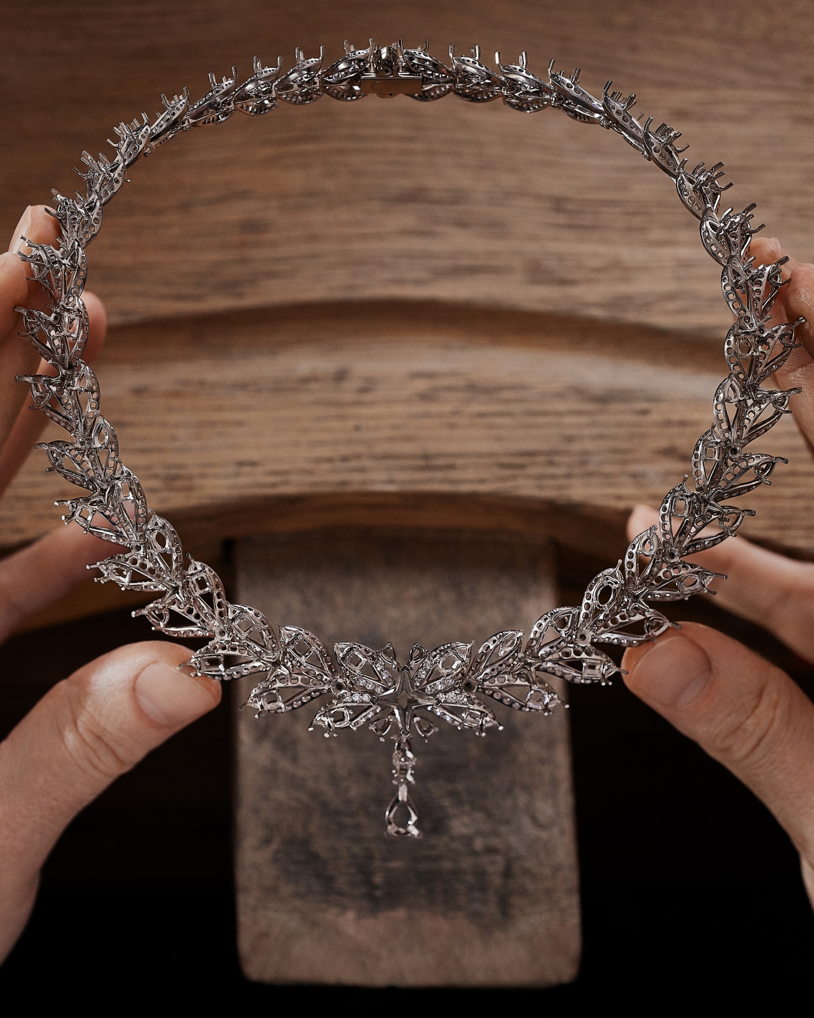 Brooches Others Categories | LOUIS VUITTON