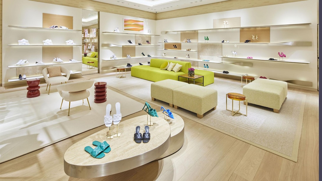 Louis Vuitton Riyadh Kingdom Center Store in Riyadh, Saudi Arabia