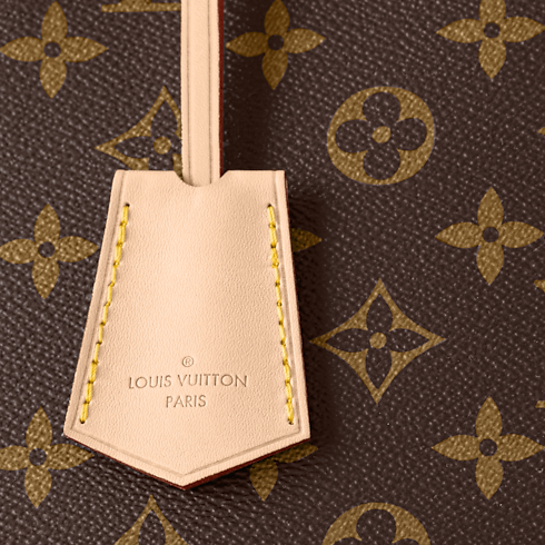 Alma PM Monogram Canvas in Women's Handbags Handbags collections by Louis Vuitton (Product zoom)
