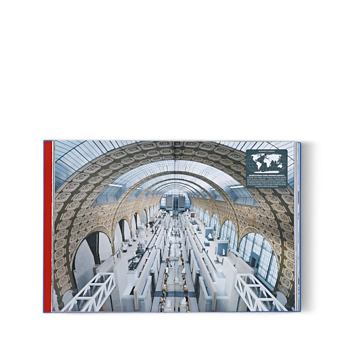 Almanach 2022 in Trunks, Travel and Home's Library Hard Cover Books collections by Louis Vuitton (Product zoom)