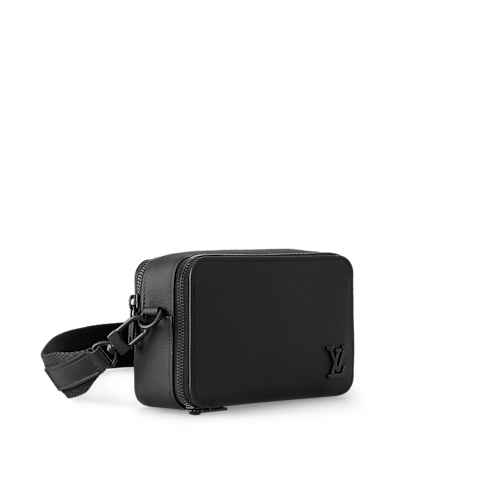 Alpha Wearable Wallet LV Aerogram in New's Holiday Holiday Edit for Him collections by Louis Vuitton (Product zoom)