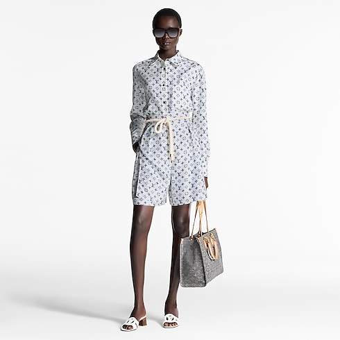 Aquarelle Monogram Belt Shorts in Women's Ready-to-Wear Skirts and Shorts collections by Louis Vuitton (Product zoom)