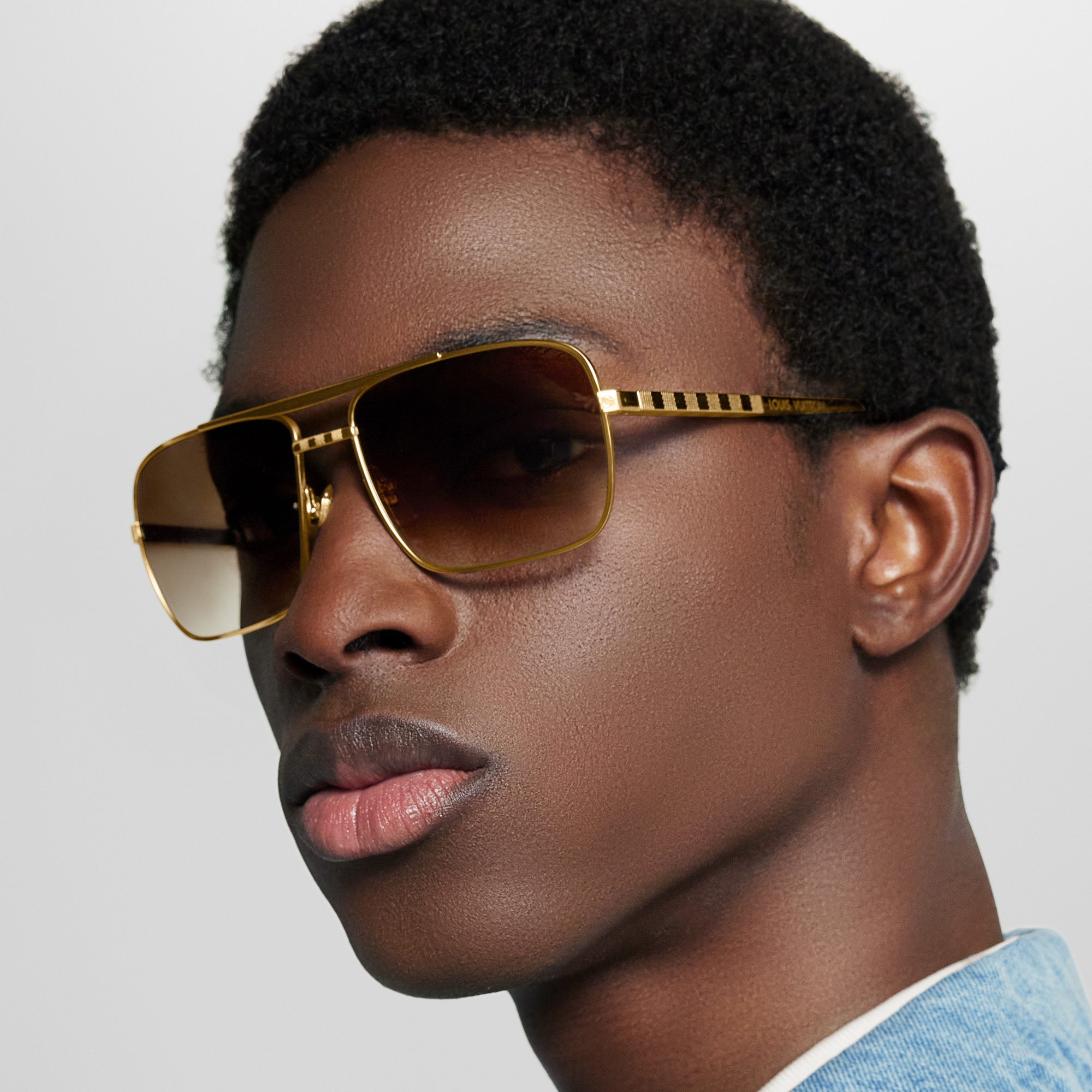 Attitude S00 in Men
