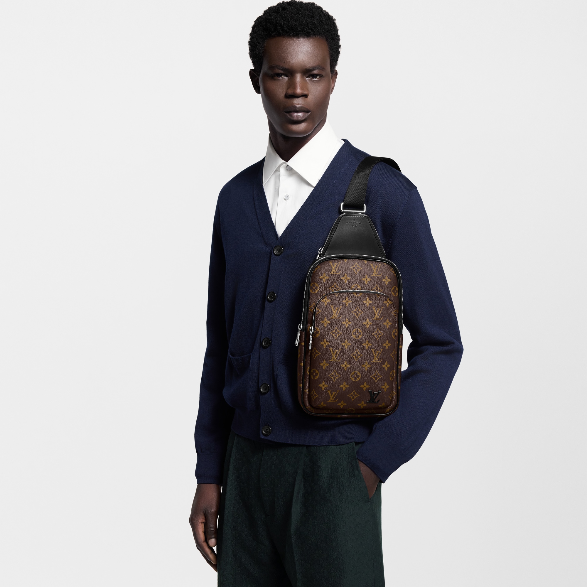 Avenue Slingbag Monogram Macassar Canvas in Men