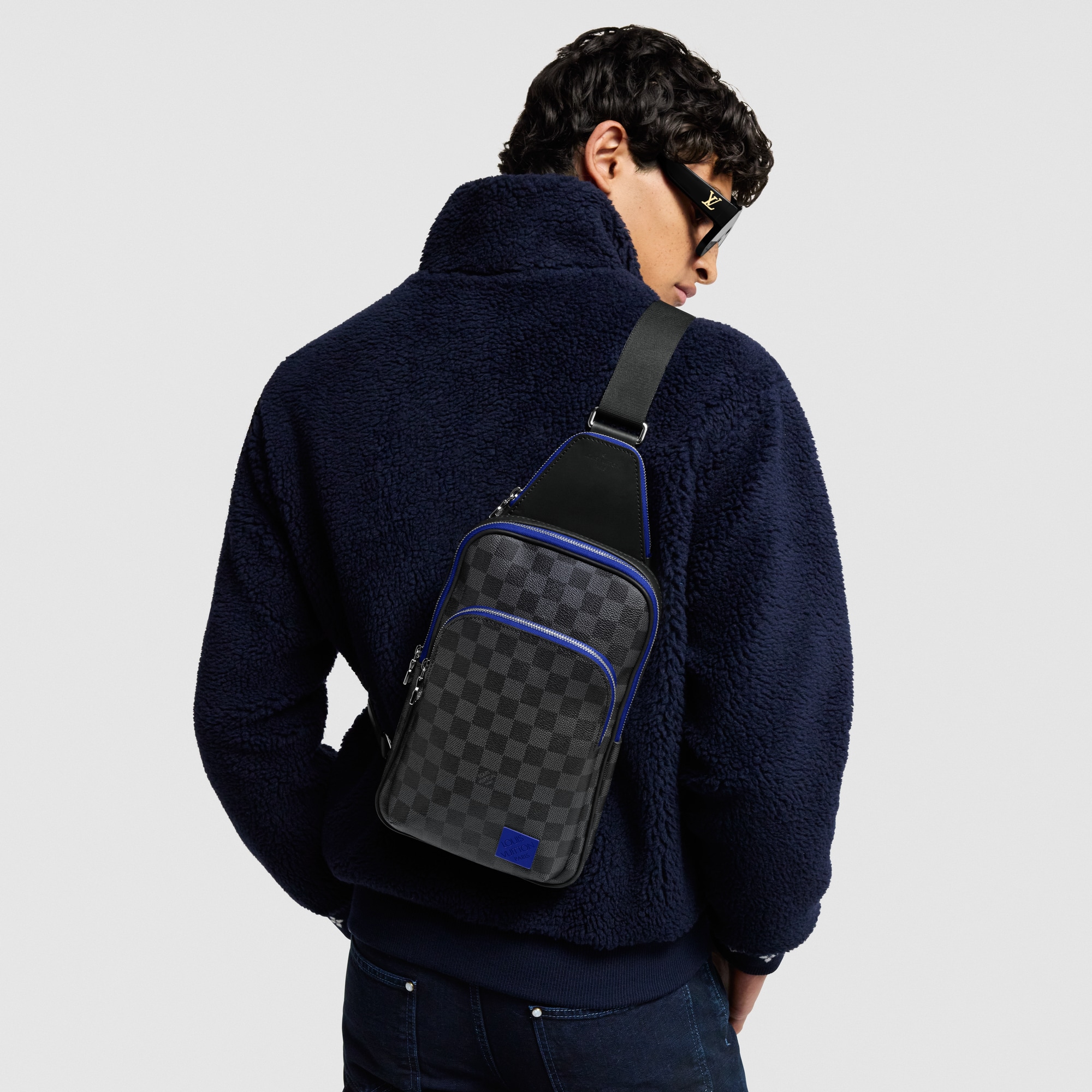 Avenue Slingbag Damier Graphite Canvas in Bags and Small Leather Goods