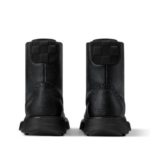 Bastille Combat Boot in New's For Men New Formal collections by Louis Vuitton (Product zoom)