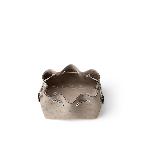 Bella Mahina Leather in Bags and Small Leather Goods's Women Bags New In collections by Louis Vuitton (Product zoom)