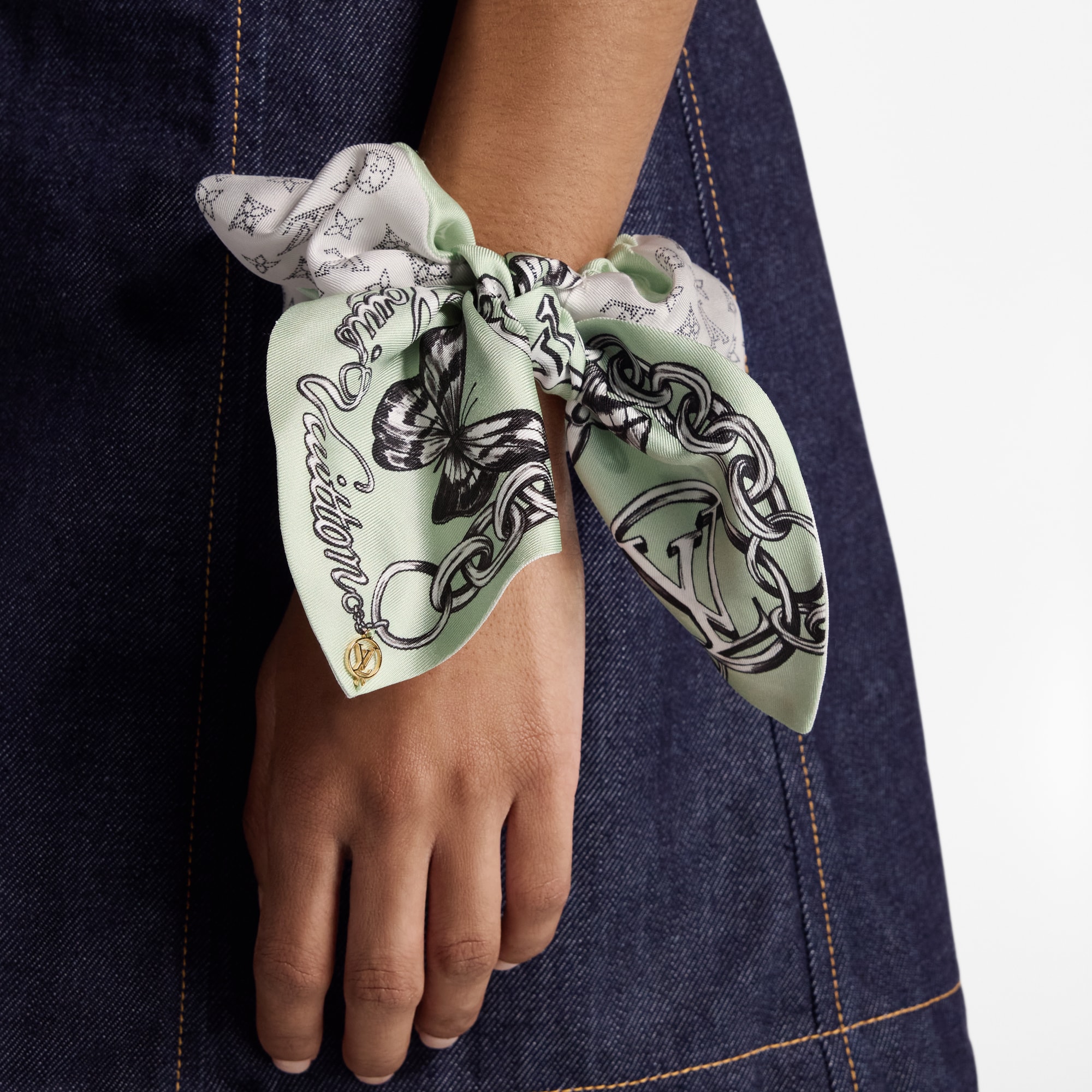Blooming Monogram Scrunchy S00 in Women