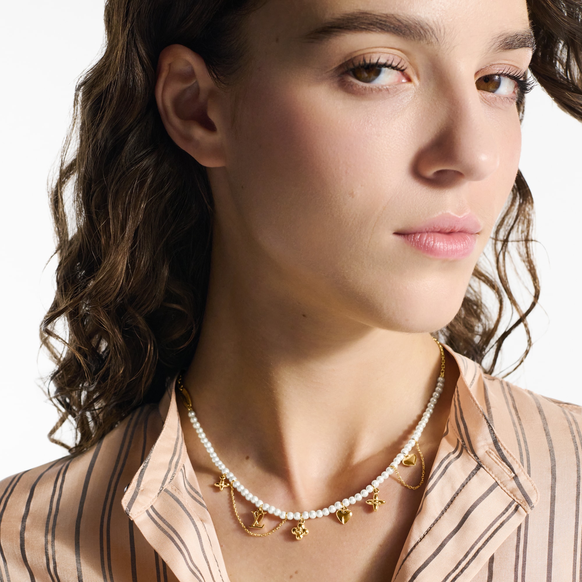 Blooming Pearls Necklace S00 in Women
