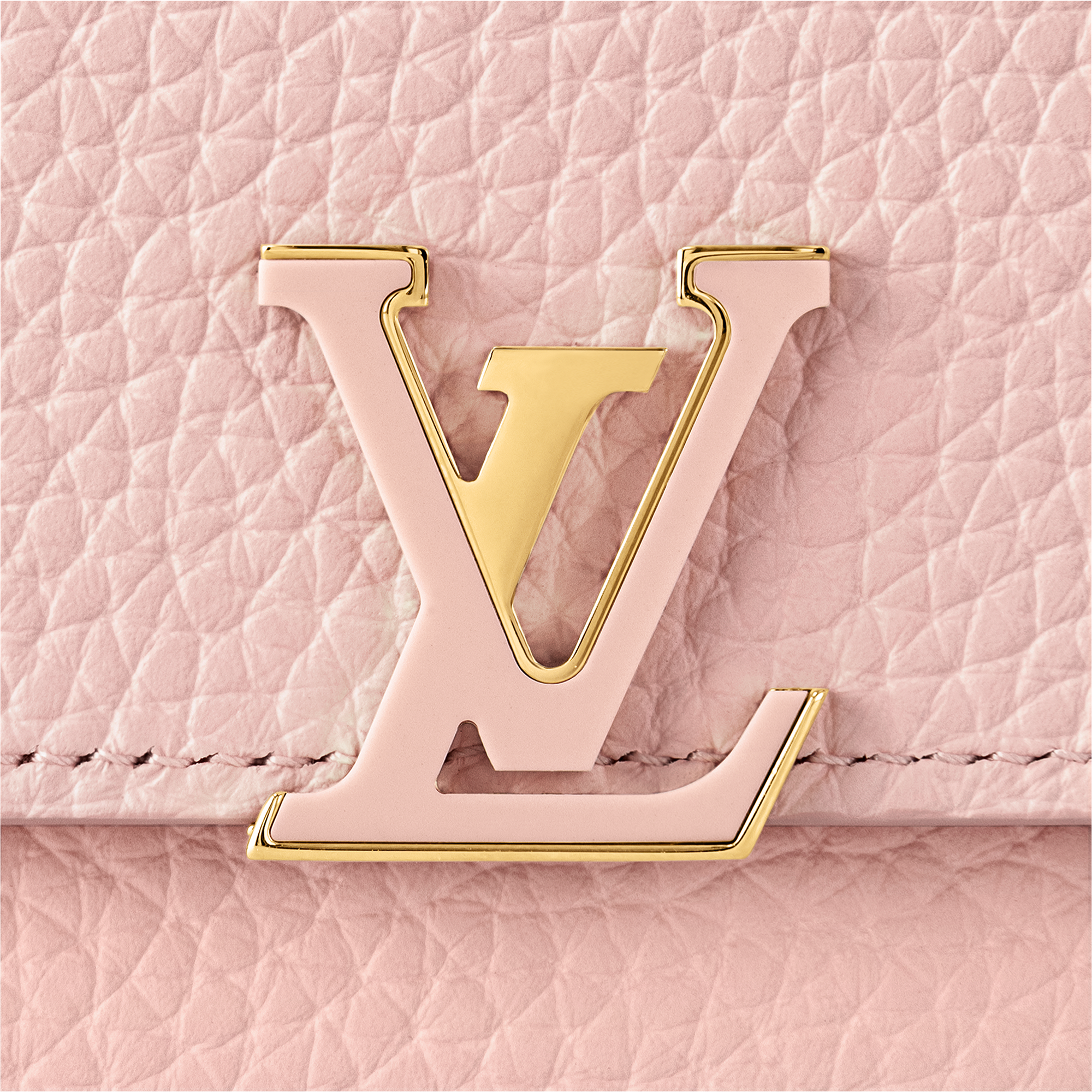 Capucines Compact Wallet Taurillon Leather in Women