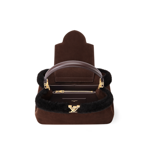 Capucines MM Souple Capucines in Women's Handbags Capucines collections by Louis Vuitton (Product zoom)