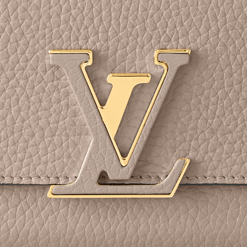 Capucines Wallet Taurillon Leather in Women's Wallets and Small Leather Goods All Wallets and Small Leather Goods collections by Louis Vuitton (Product zoom)