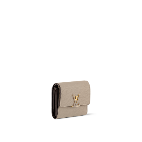 Capucines XS Wallet Taurillon Leather in Women's Wallets and Small Leather Goods All Wallets and Small Leather Goods collections by Louis Vuitton (Product zoom)