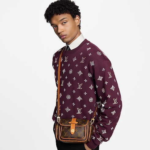 Cargo Wearable Wallet Monogram Archive in Men's Wallets and Small Leather Goods Mini Bags collections by Louis Vuitton (Product zoom)