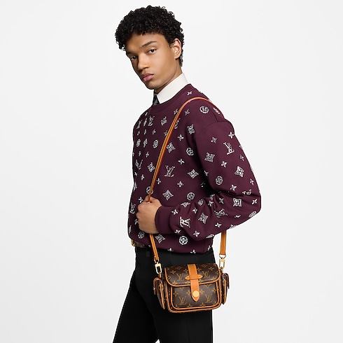 Cargo Wearable Wallet Monogram Archive in Men's Wallets and Small Leather Goods Mini Bags collections by Louis Vuitton (Product zoom)