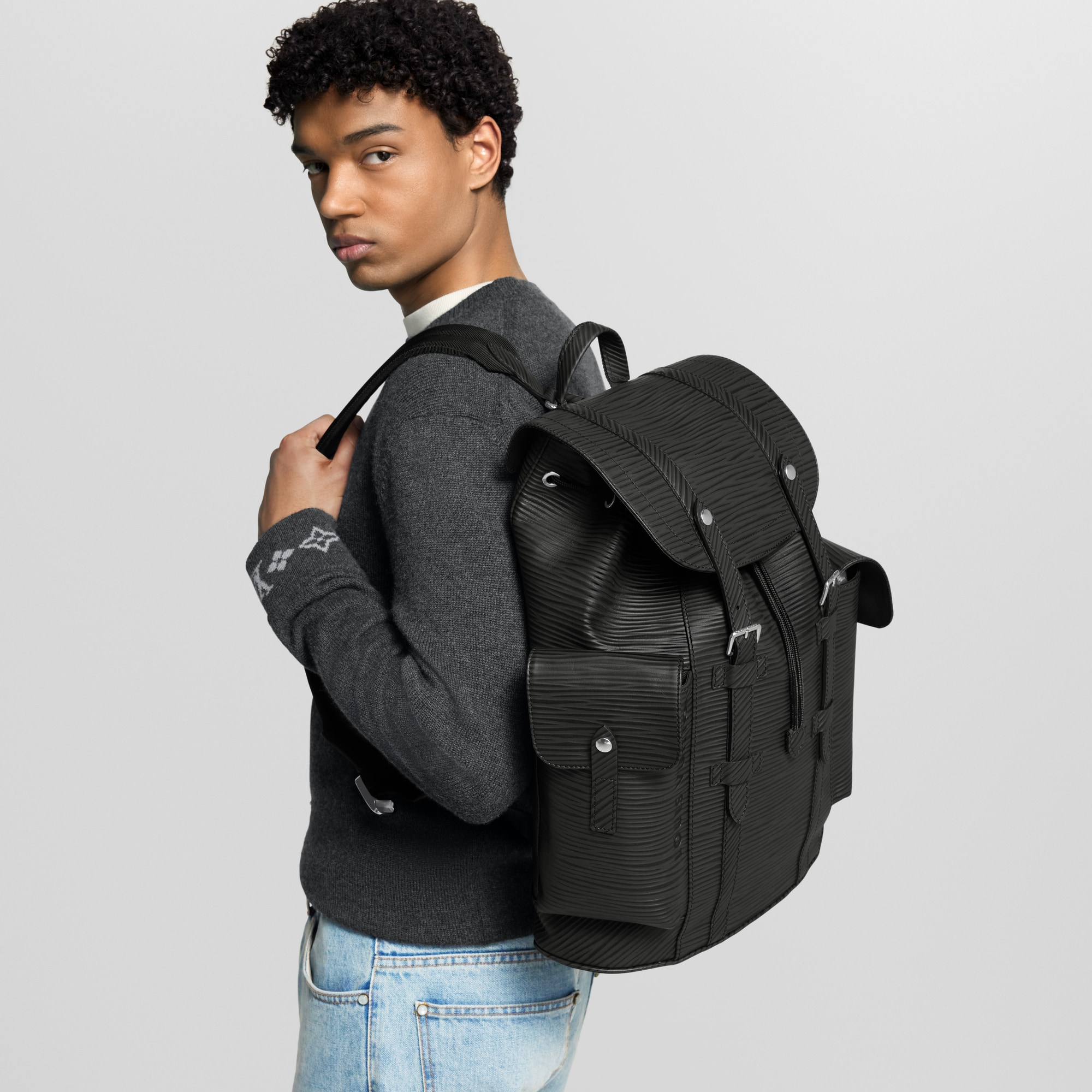 osprey hydration pack sale Hydraulics 2L Backpack Water Reservoir with Bite Valve - BPA-Free, Leakproof Bladder with QuickConnect and Slide-Seal Mochila Nike Brasilia Backpack shaped zipper Colour:Bad Bows adidasSale8Oct25