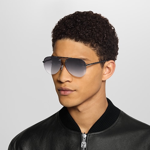 Clockwise Canvas Sunglasses S00 in Men's Accessories Sunglasses collections by Louis Vuitton (Product zoom)