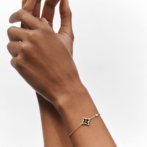 Colour Blossom Bb Star Bracelet, Yellow Gold, Onyx And Diamond in Jewellery's Categories All Fine Jewellery collections by Louis Vuitton (Product zoom)
