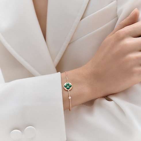 Colour Blossom BB Sun Bracelet, Pink Gold, Malachite And Diamond in Jewellery's Categories All Fine Jewellery collections by Louis Vuitton (Product zoom)