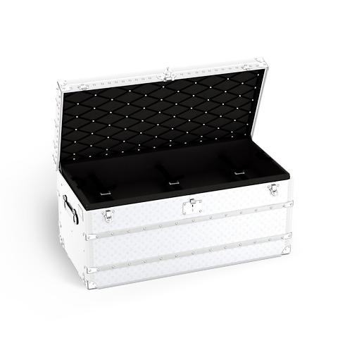 Courrier Lozine 110 Taigarama in Trunks, Travel and Home's Trunks and Boxes Trunks and Suitcases collections by Louis Vuitton (Product zoom)