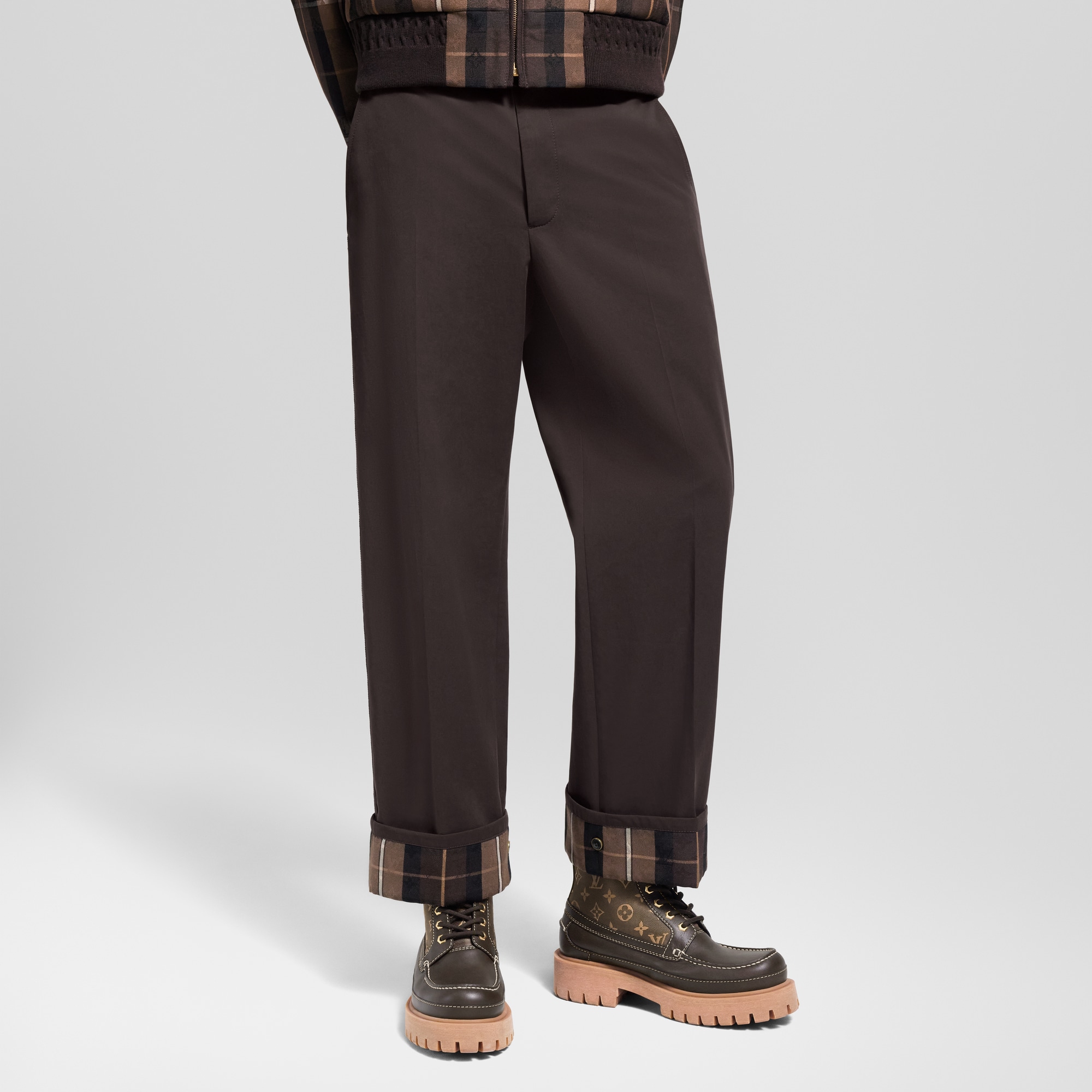 Cropped Chino Pants  Men Ready-to-Wear Trousers | LOUIS VUITTON (Product zoom)