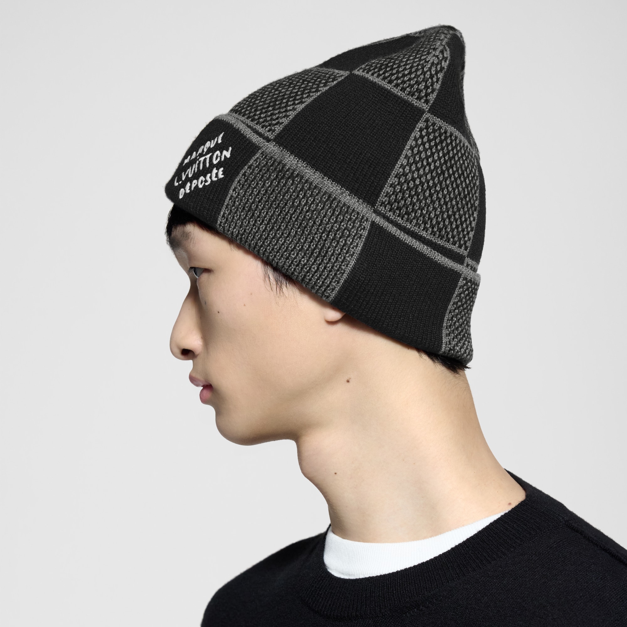 Damier Heritage Beanie S00 in Men