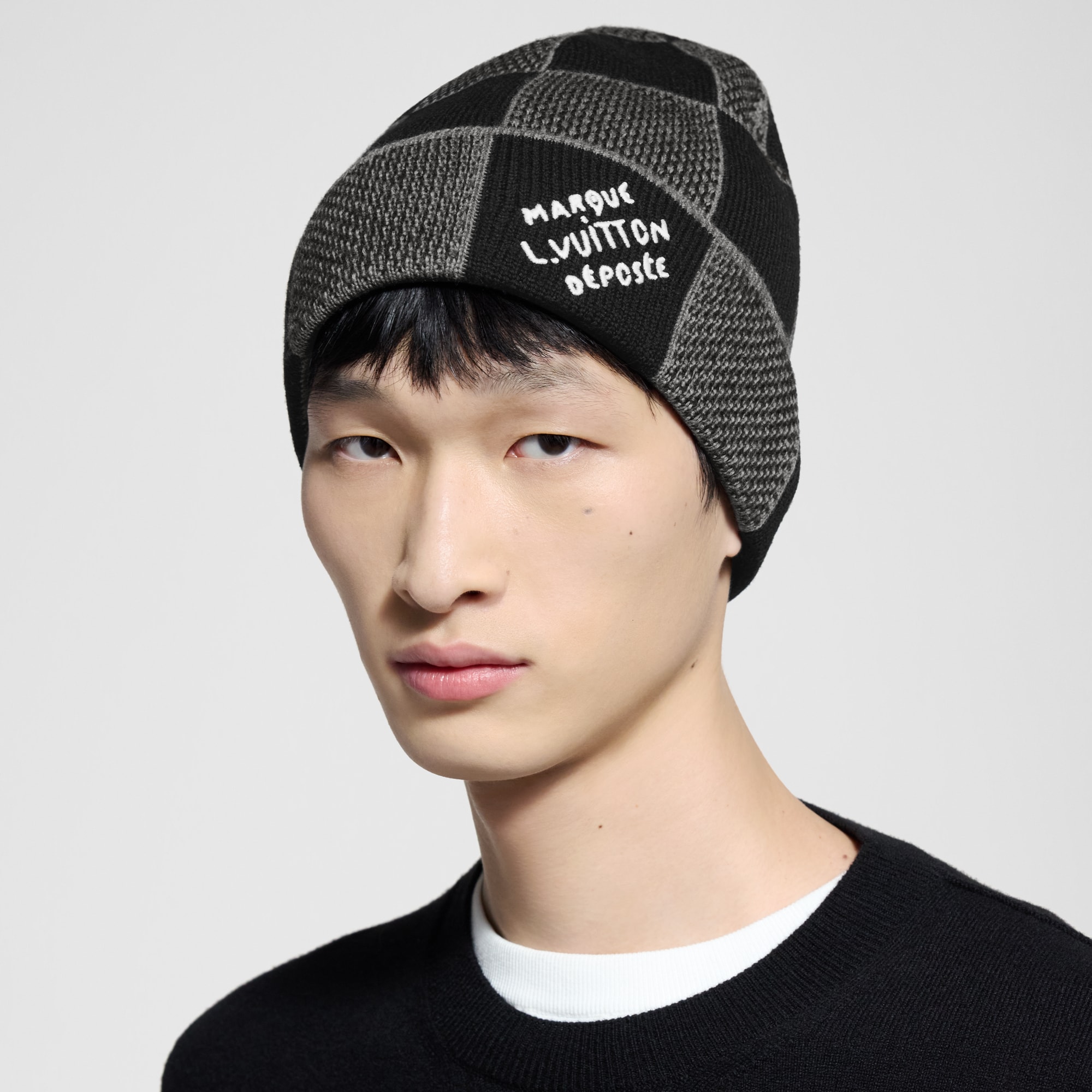Damier Heritage Beanie S00 in Men