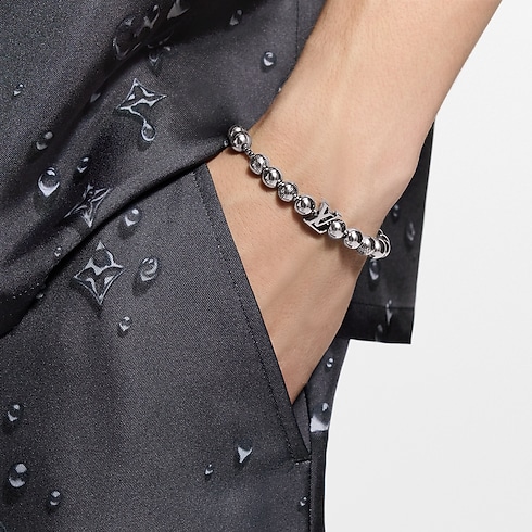 Damier Staples Ball Bracelet
S00 in Men's Fashion Jewelry Bracelets collections by Louis Vuitton (Product zoom)