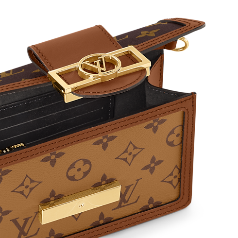 Dauphine Chain Wallet Other Monogram Canvas in Women's Wallets and Small Leather Goods All Wallets and Small Leather Goods collections by Louis Vuitton (Product zoom)