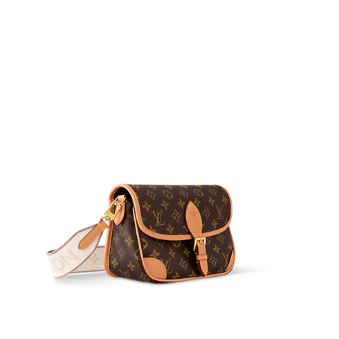 Diane Monogram Canvas in Women's Handbags Handbags collections by Louis Vuitton (Product zoom)