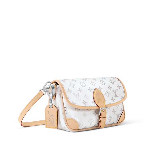 Diane Other Monogram Canvas in Women's Handbags Handbags collections by Louis Vuitton (Product zoom)