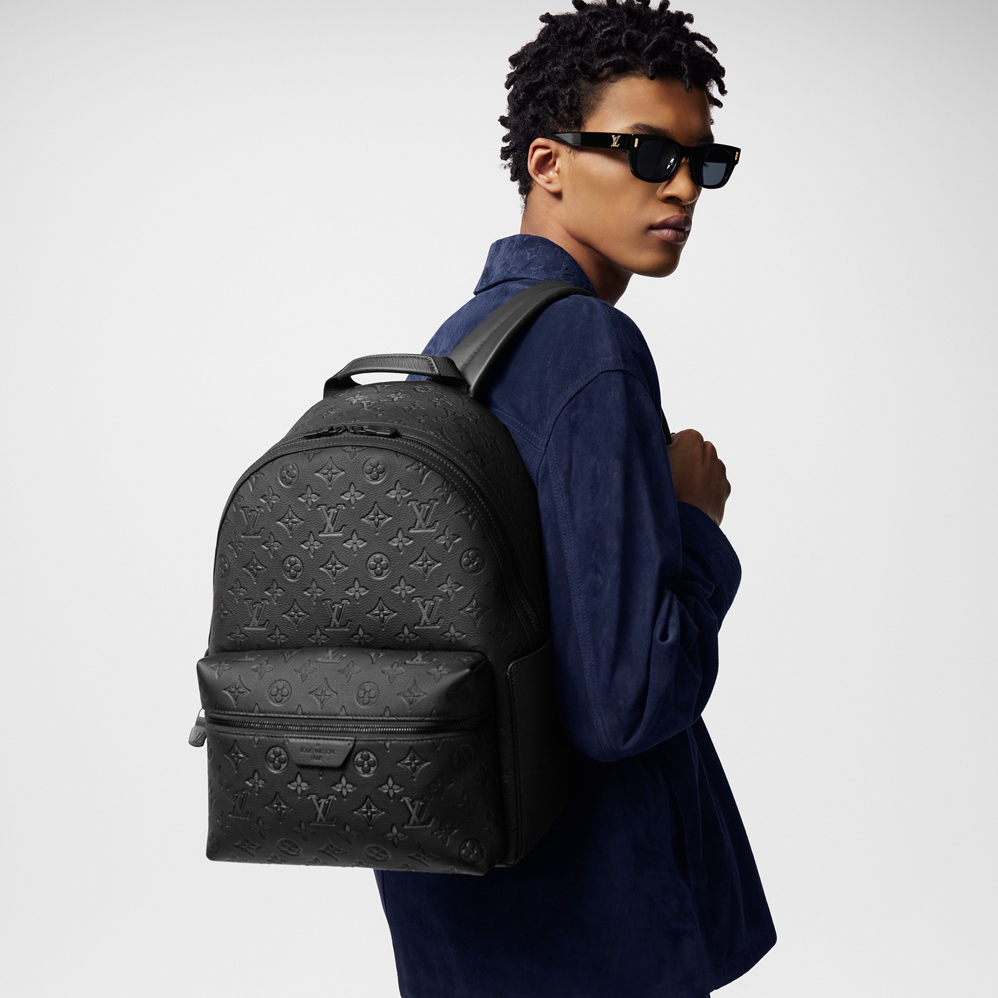 louis vuitton backpack. Jungle Palm Springs PM Backpack and keys. LOUIS VUITTON Racer Backpack Black