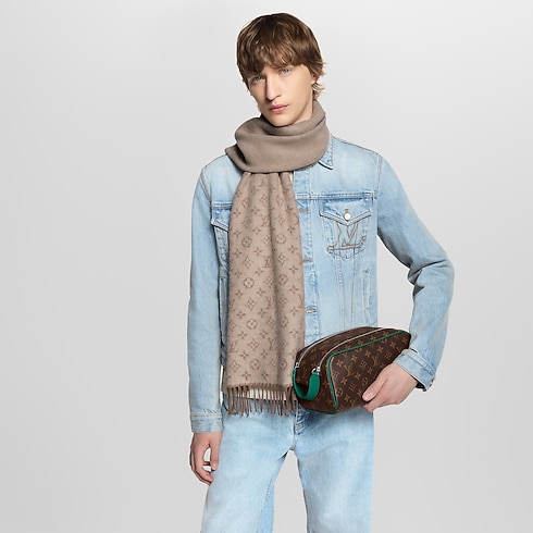 Dopp Kit G73 in Men's Travel Travel Accessories and Organisers collections by Louis Vuitton (Product zoom)