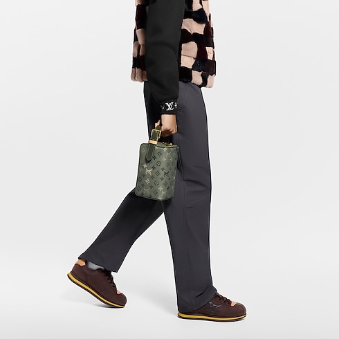 Dopp Kit Monogram Other in Men's Travel Travel Accessories and Organisers collections by Louis Vuitton (Product zoom)