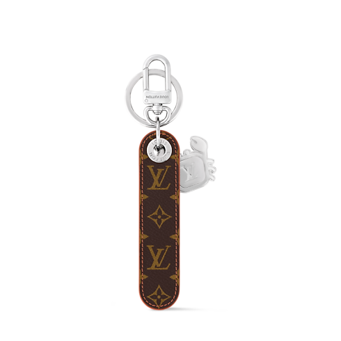 Dragonne Tab Key Holder and Bag Charm S00 in Men's Accessories Key Holders and Bag Charms collections by Louis Vuitton (Product zoom)