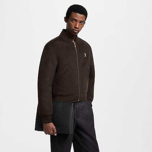 Duo Pouch LV Aerogram in Men's Wallets and Small Leather Goods All Wallets and Small Leather Goods collections by Louis Vuitton (Product zoom)