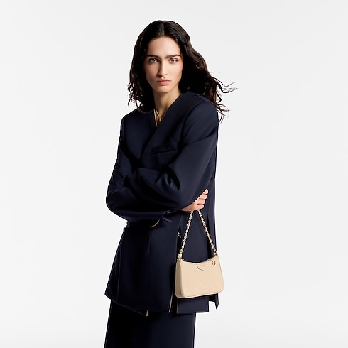 Easy Pouch On Strap Monogram Empreinte Leather in Women's Wallets and Small Leather Goods All Wallets and Small Leather Goods collections by Louis Vuitton (Product zoom)