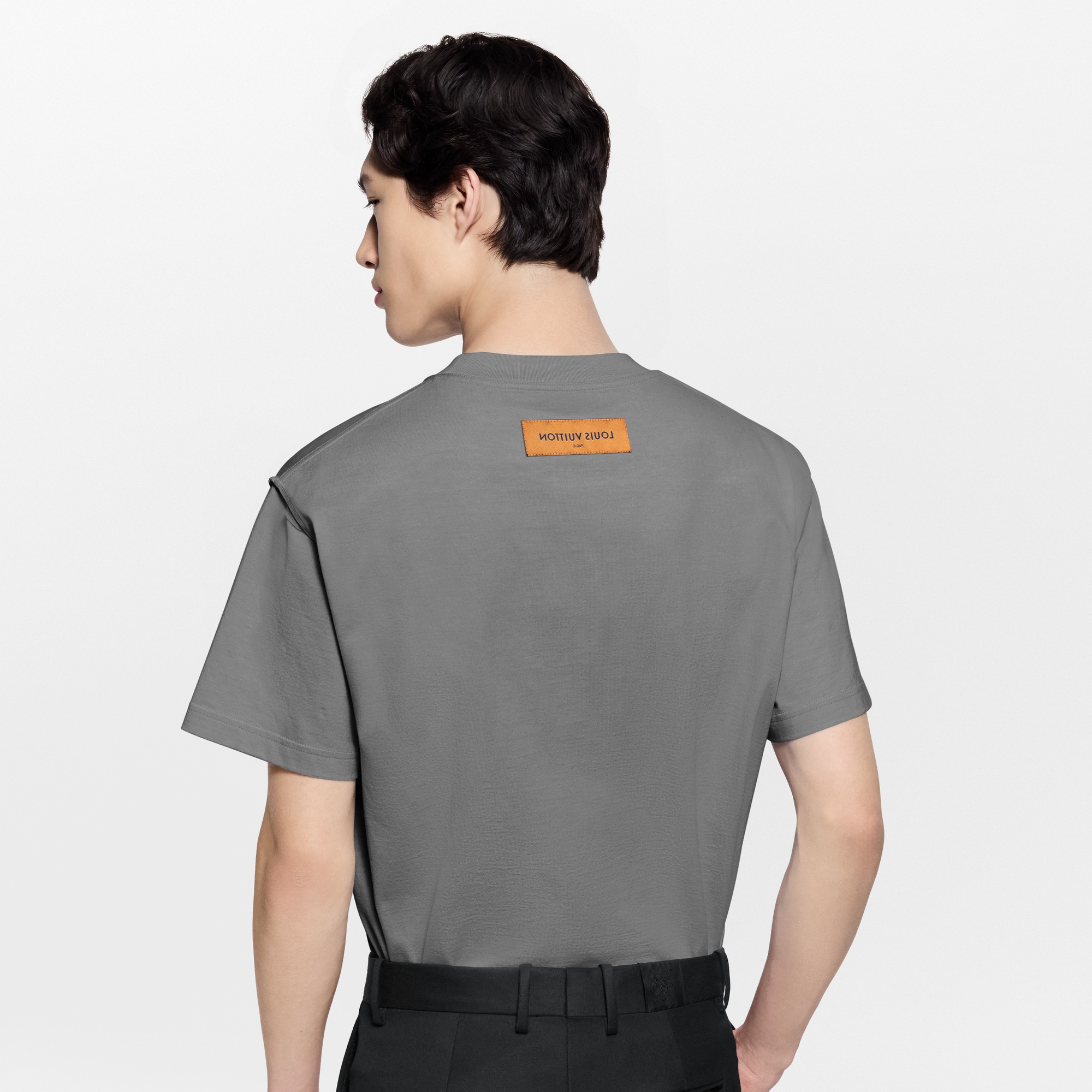 Embossed LV T-Shirt - For Men 1AJAYQ | LOUIS VUITTON