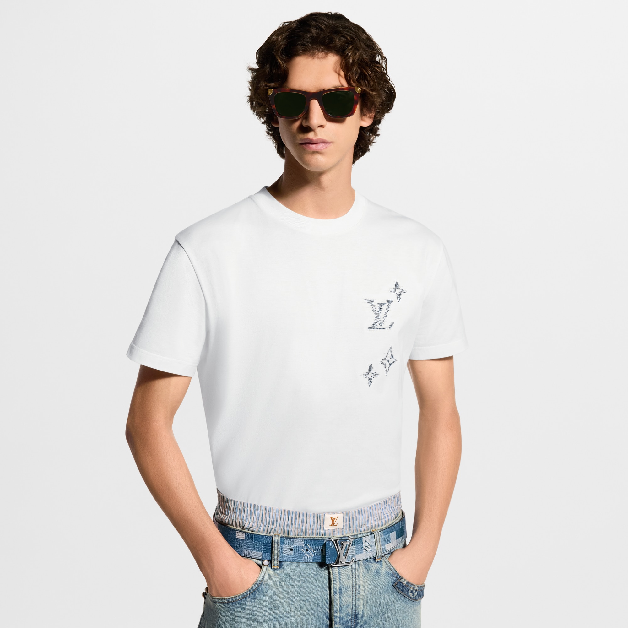 Embroidered Signature T-Shirt - Ready-to-Wear | LOUIS VUITTON
