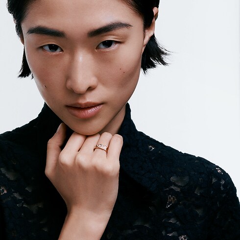 Empreinte Ring, Pink Gold And Diamonds in Jewellery's Categories Rings collections by Louis Vuitton (Product zoom)