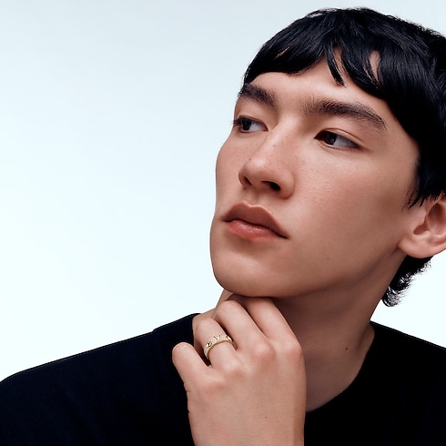 Empreinte Ring, Yellow Gold And Diamonds in Jewellery's Categories All Fine Jewellery collections by Louis Vuitton (Product zoom)