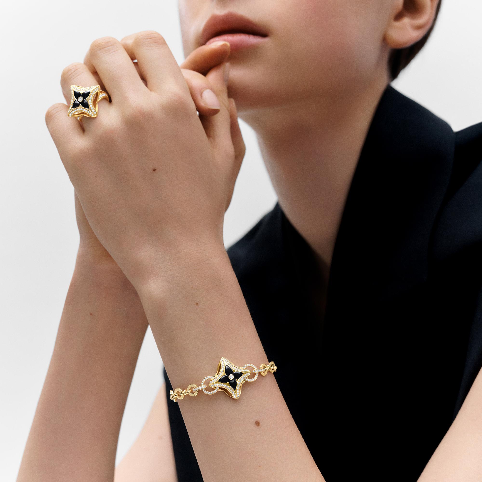 Ever Blossom Ring, Yellow Gold, Onyx & Diamonds  in Jewellery