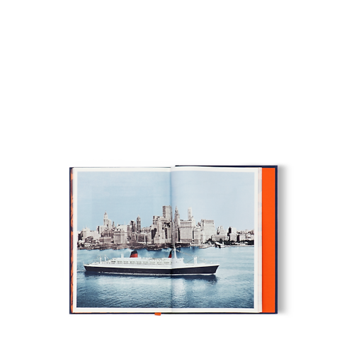 Extraordinary Voyages in Trunks, Travel and Home's Library Hard Cover Books collections by Louis Vuitton (Product zoom)