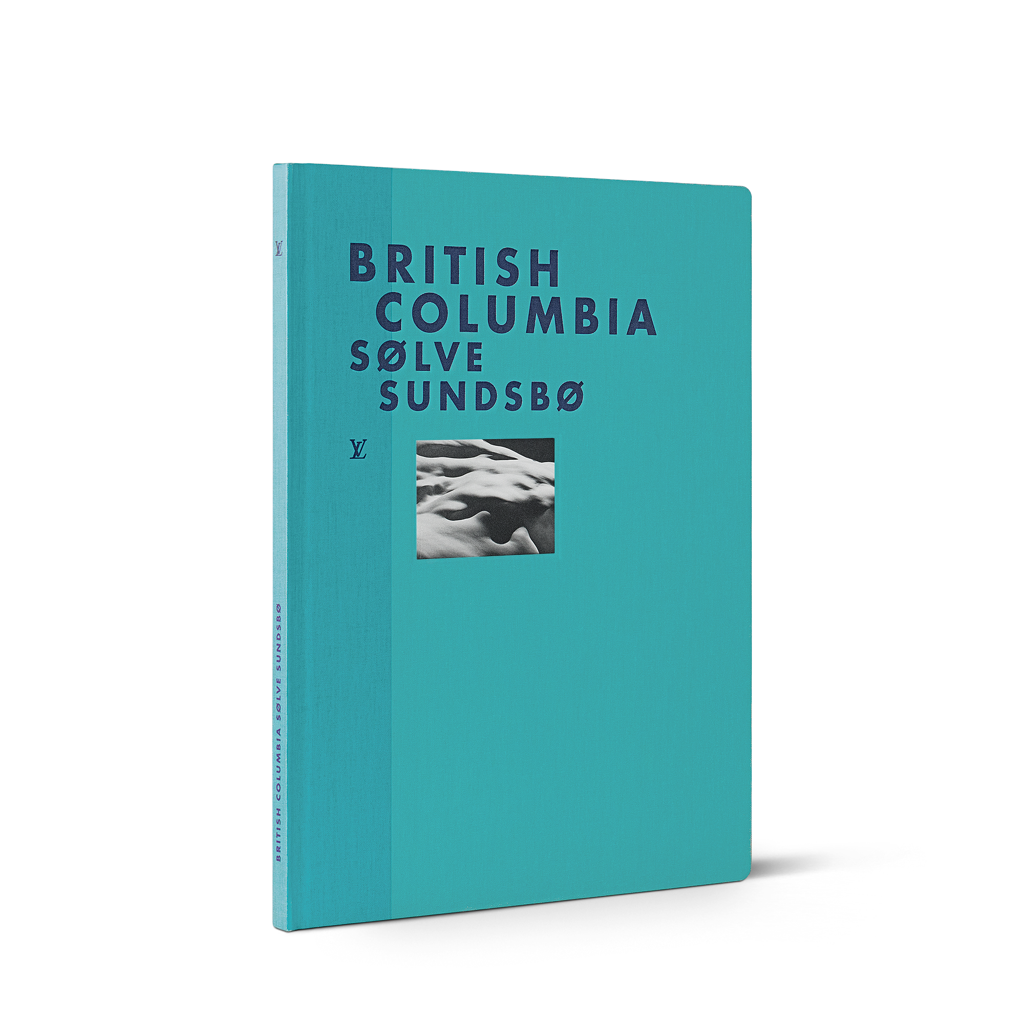 Fashion Eye British Columbia  in Trunks, Travel and Home