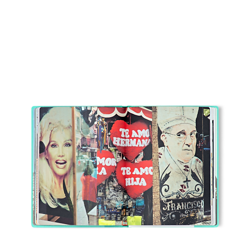 Fashion Eye Buenos Aires in Trunks, Travel and Home's Library Fashion Eye collections by Louis Vuitton (Product zoom)