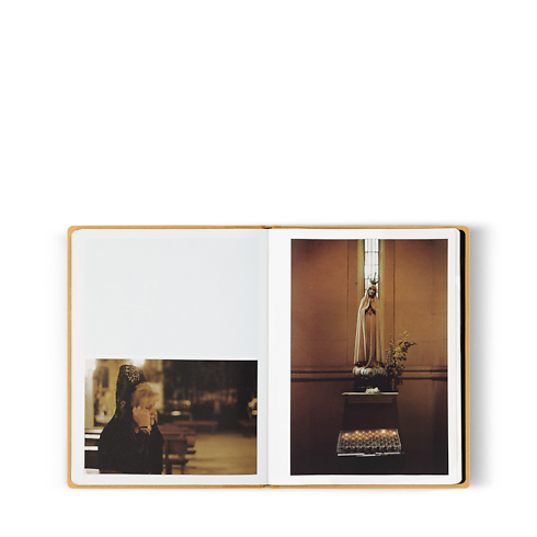 Fashion Eye Córdoba By Miles Aldridge in Trunks, Travel and Home's Library Fashion Eye collections by Louis Vuitton (Product zoom)